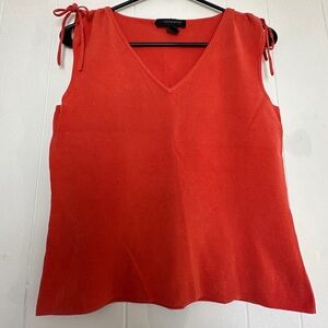 Women's Sleeveless Top